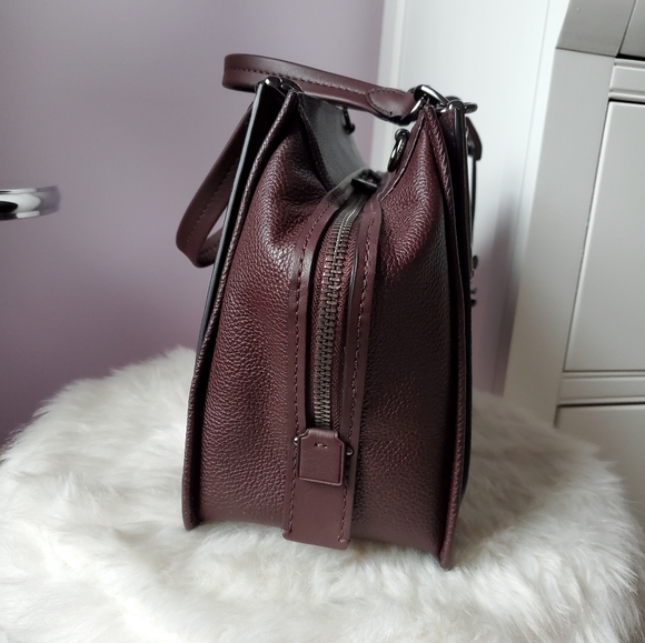 SOLD - Picture 4 of 12